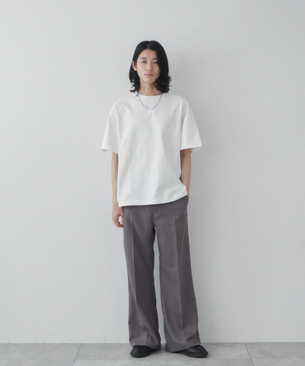 グレー モデル：181cm L着用