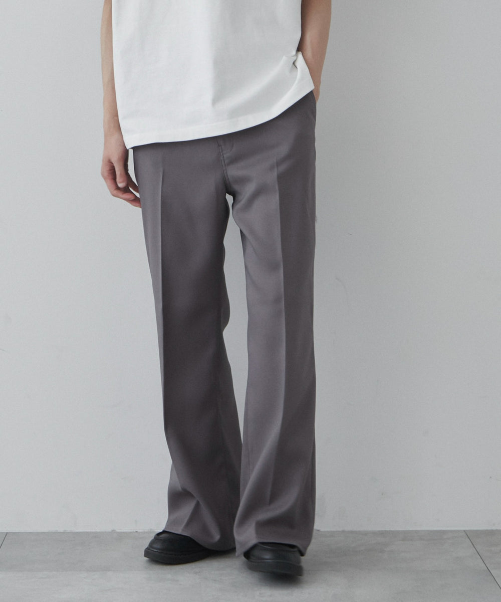 グレー モデル：181cm L着用