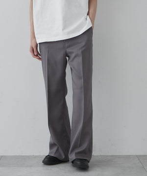 グレー モデル：181cm L着用