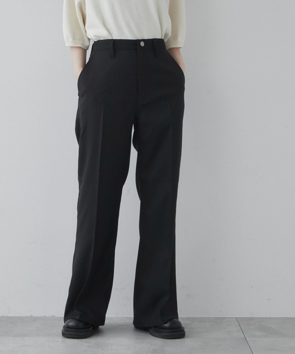 ブラック モデル：165cm M着用