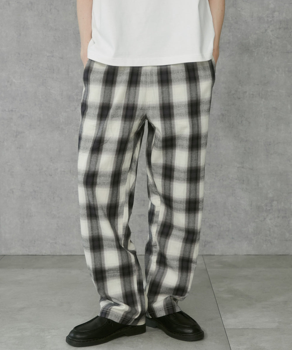 ホワイトチェック1 モデル:183cm L着用