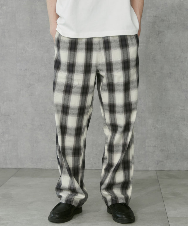 ホワイトチェック1 モデル:183cm L着用