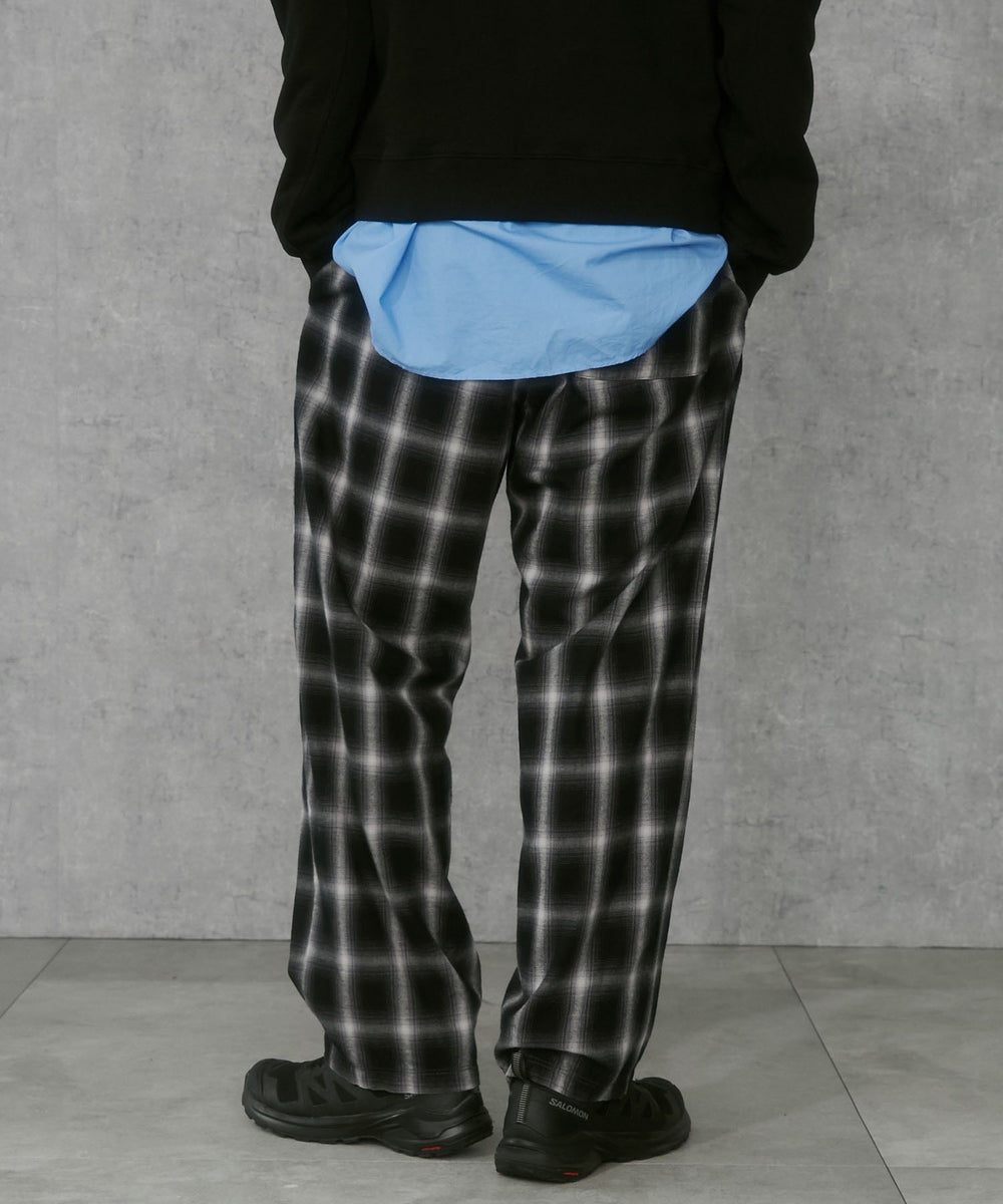 ブラックチェック モデル:183cm L着用