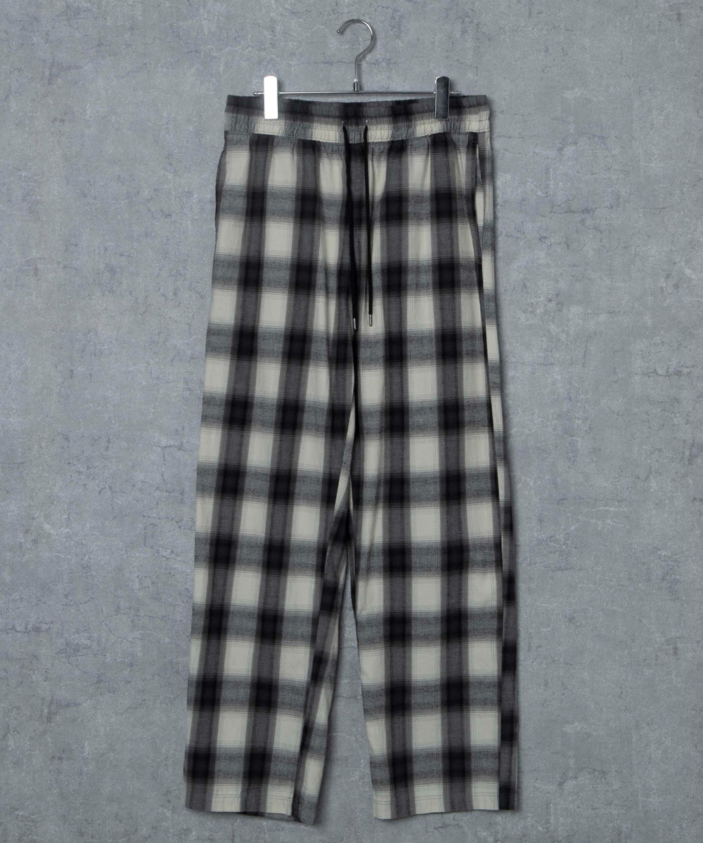 ホワイト系チェック