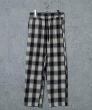 ホワイト系チェック