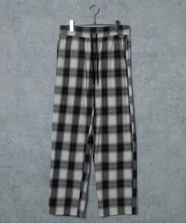 ホワイト系チェック