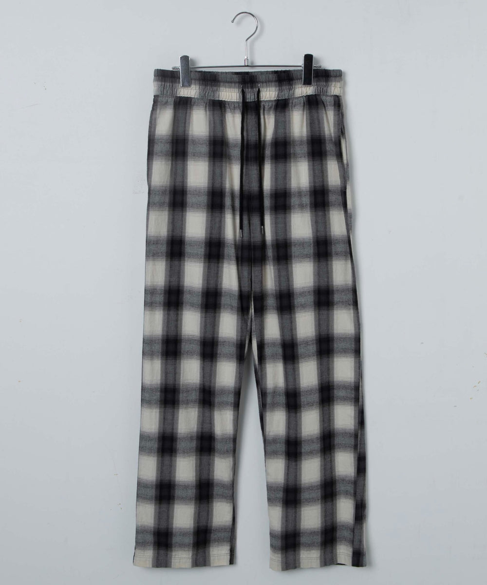 ホワイト系チェック