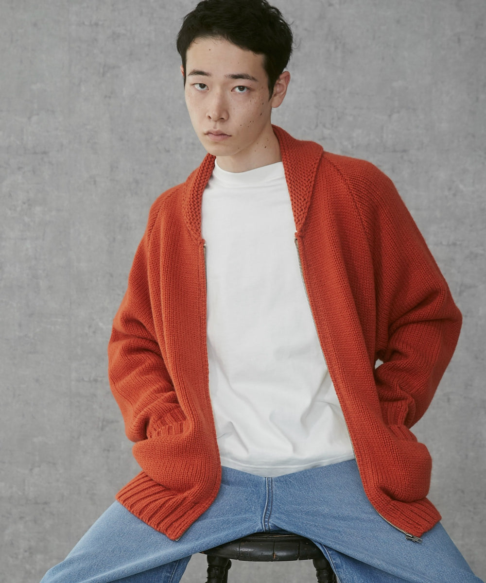 オレンジ モデル：183cm L着用