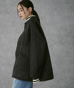 ブラック モデル：168cm M着用