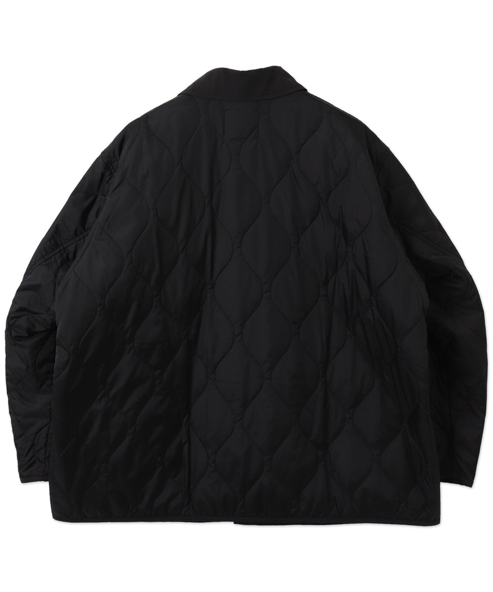 キルティングブルゾン