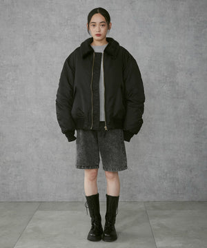 ブラック モデル：168cm M着用