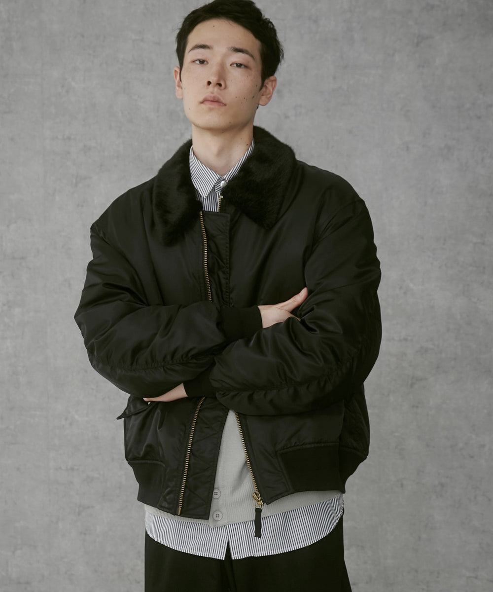 ブラック モデル：183cm L着用