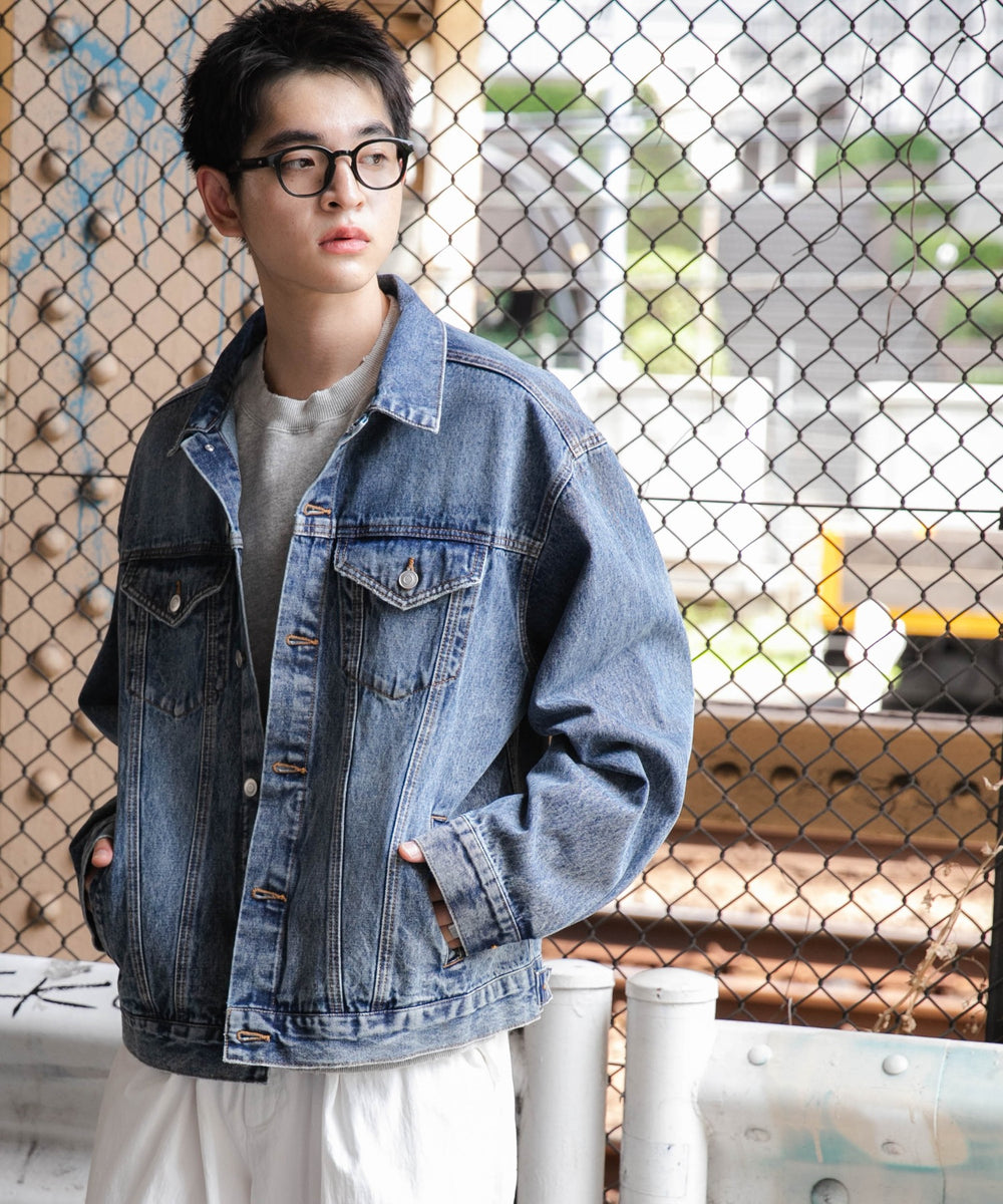 デニム淡加工 モデル：180cm L着用