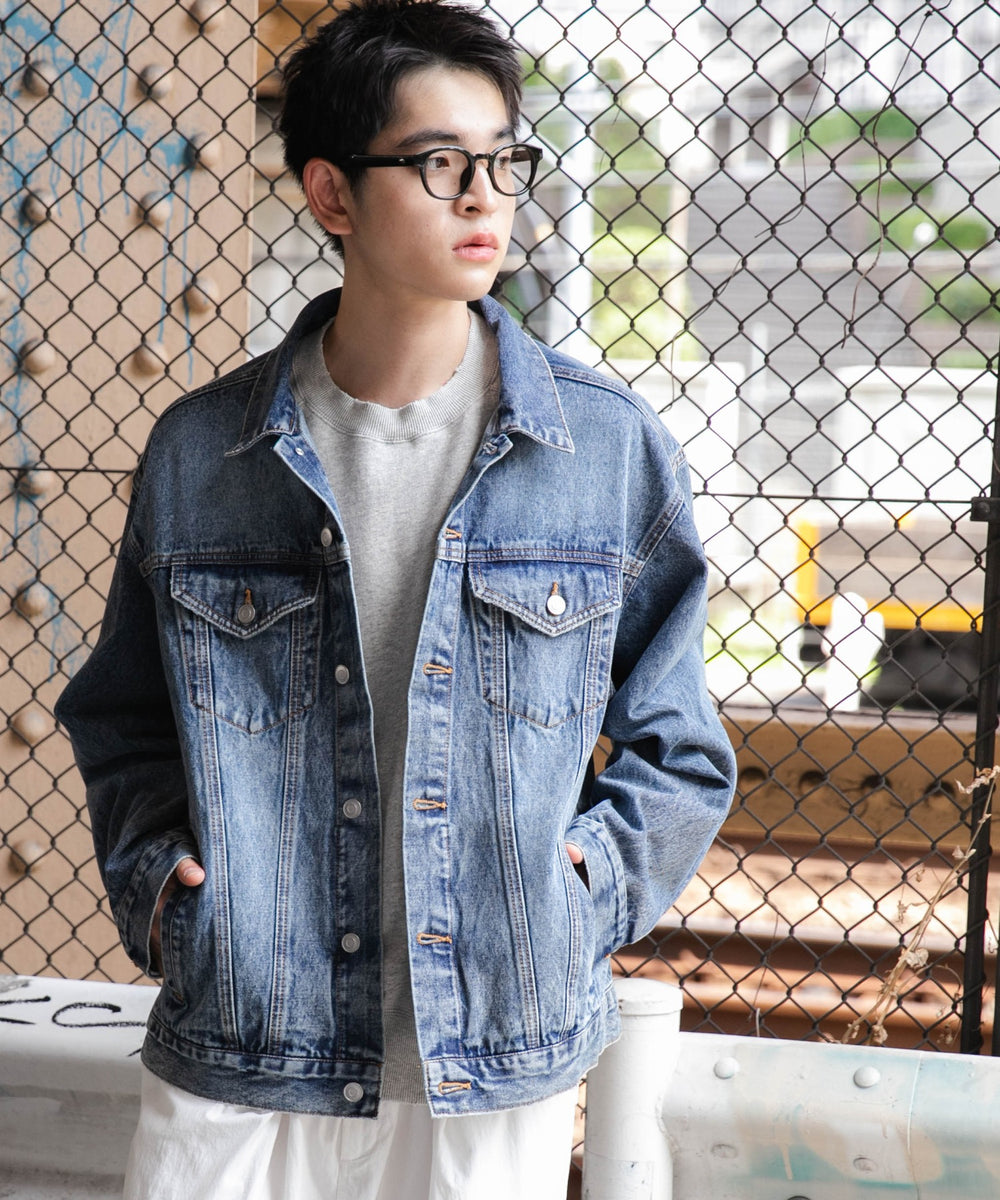 デニム淡加工 モデル：180cm L着用