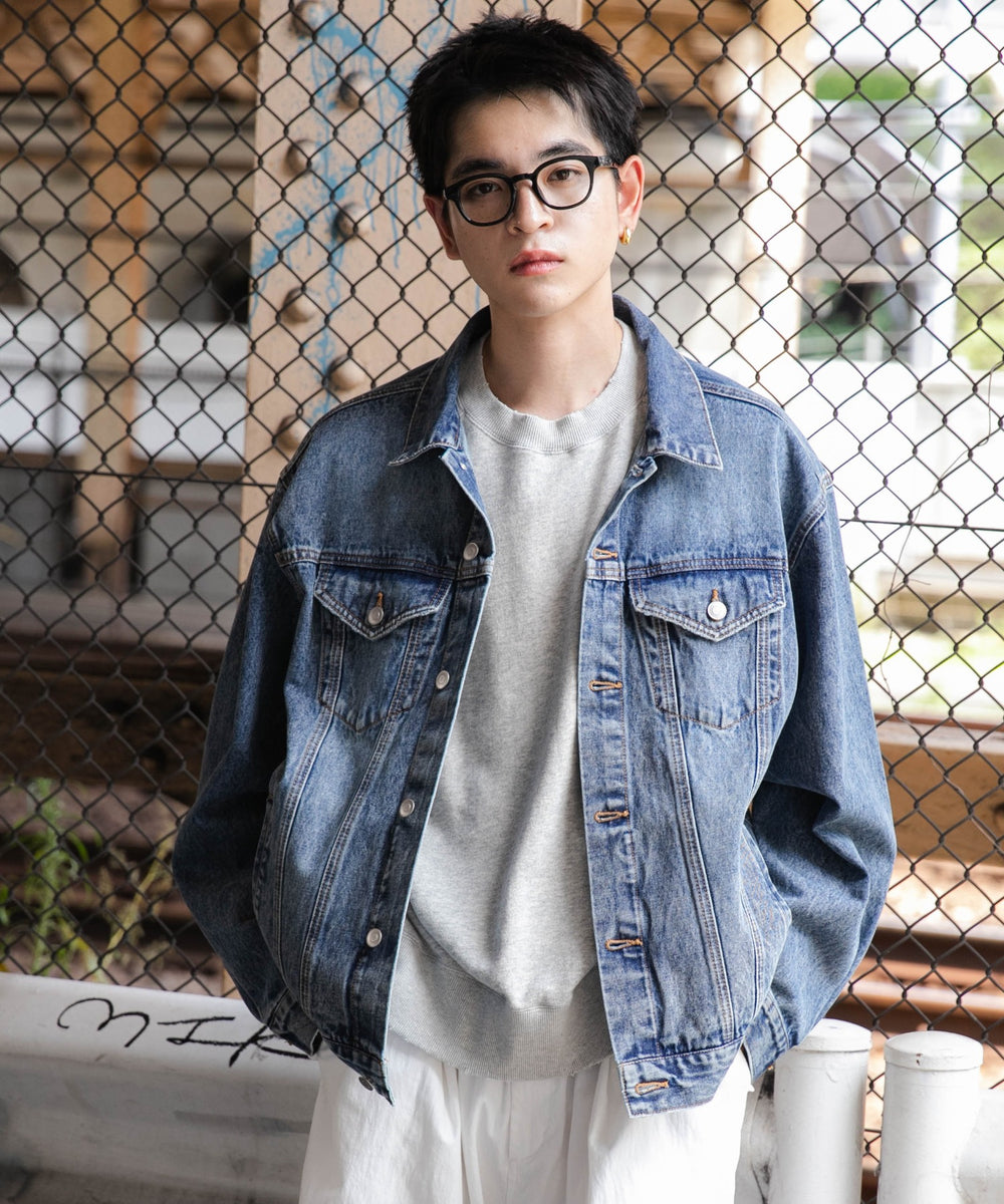 デニム淡加工 モデル：180cm L着用