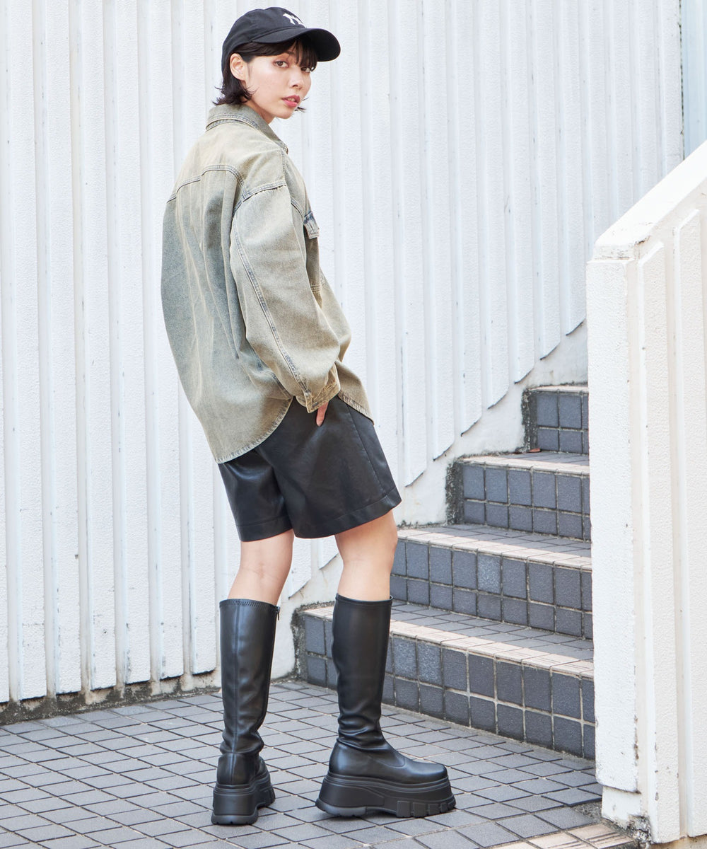 デニム淡加工 モデル：180cm L着用