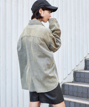 デニム淡加工 モデル：180cm L着用