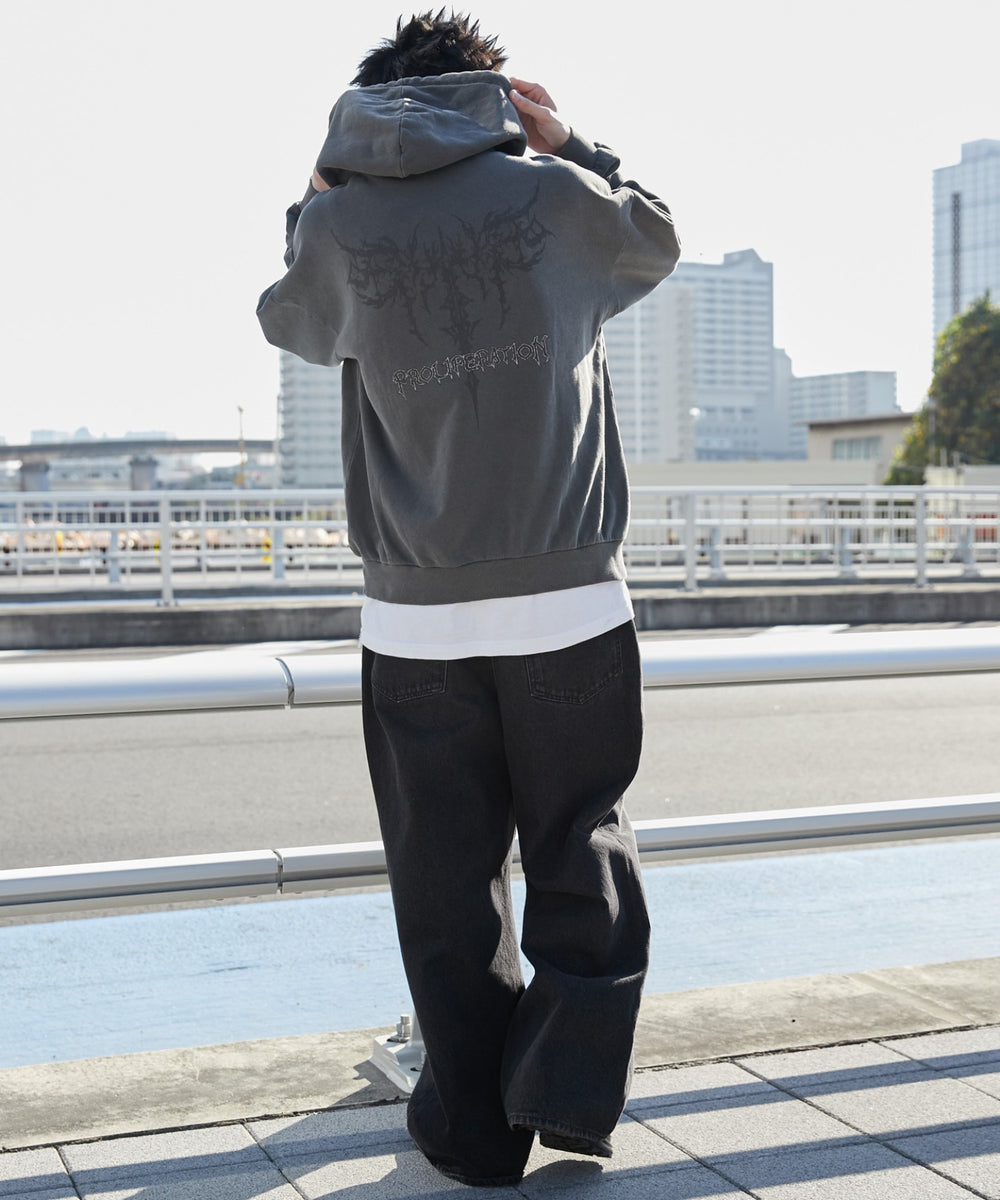 柄5 モデル：180cm L着用