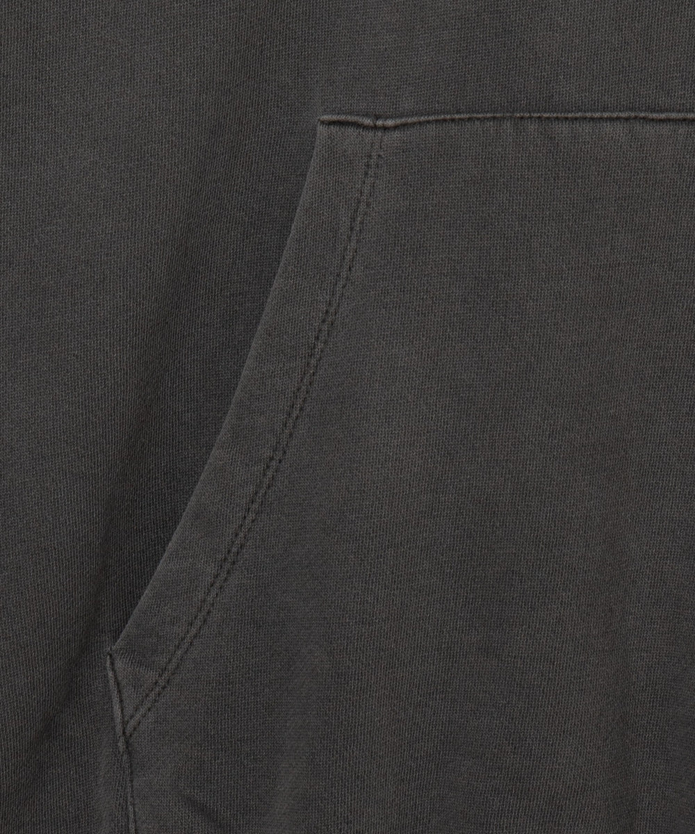 ピグメントグラフィックプルパーカー