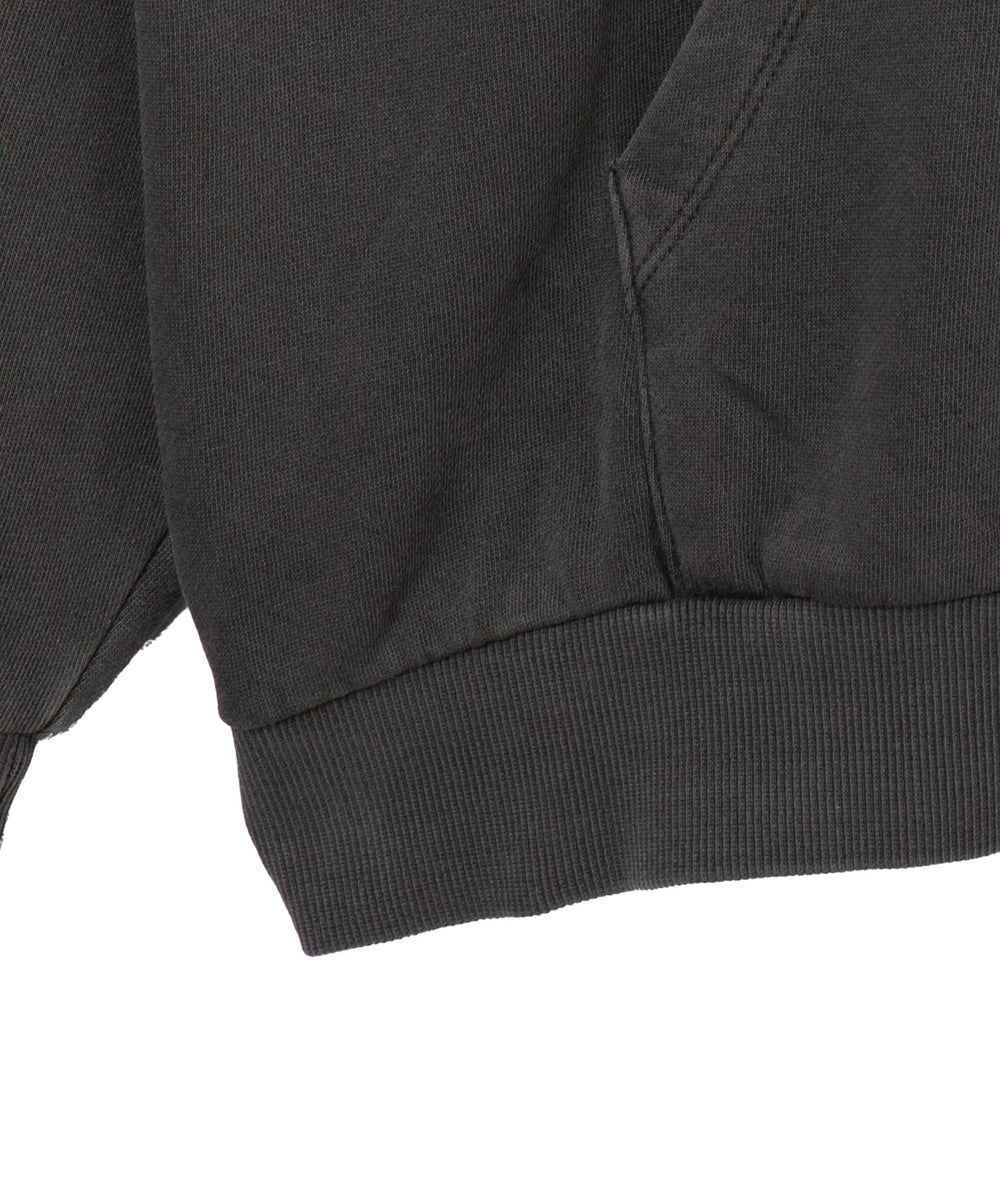 ピグメントグラフィックプルパーカー