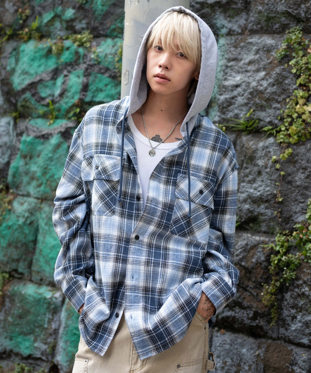 ブルーチェック1 モデル：175cm L着用