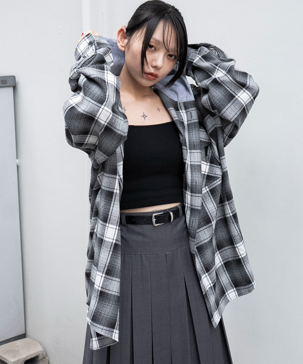 ブラックチェック　モデル：159cm L着用