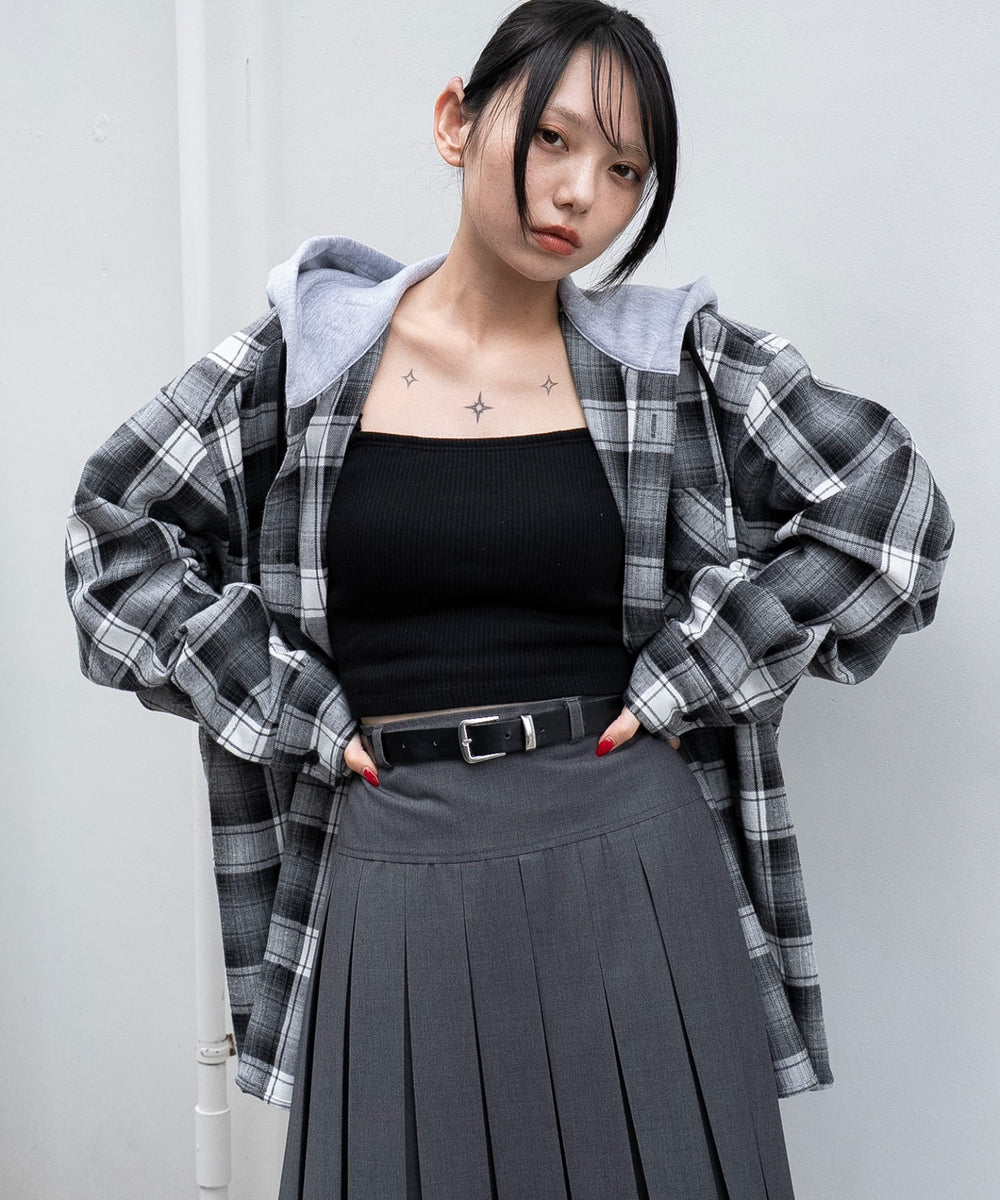 ブラックチェック　モデル：159cm L着用