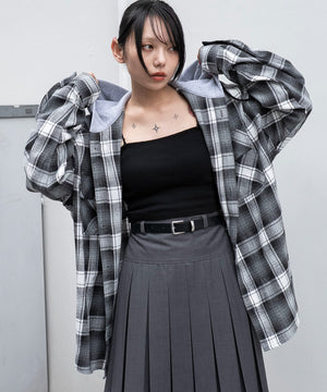 ブラックチェック　モデル：159cm L着用