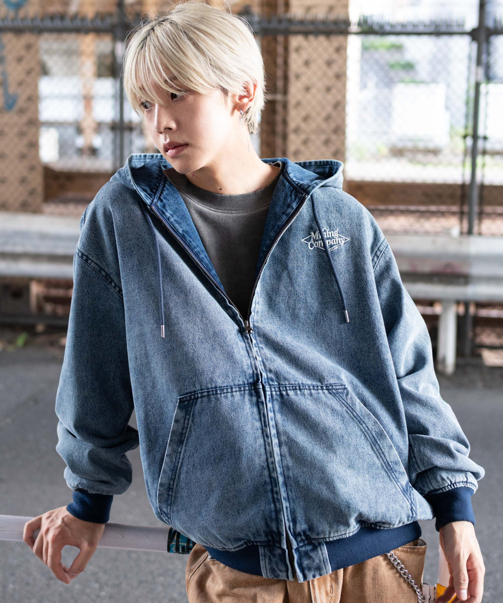 デニム淡加工 モデル：175cm L着用