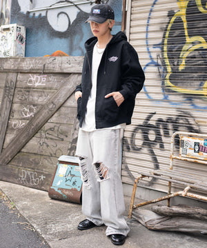 ブラック モデル：175cm L着用