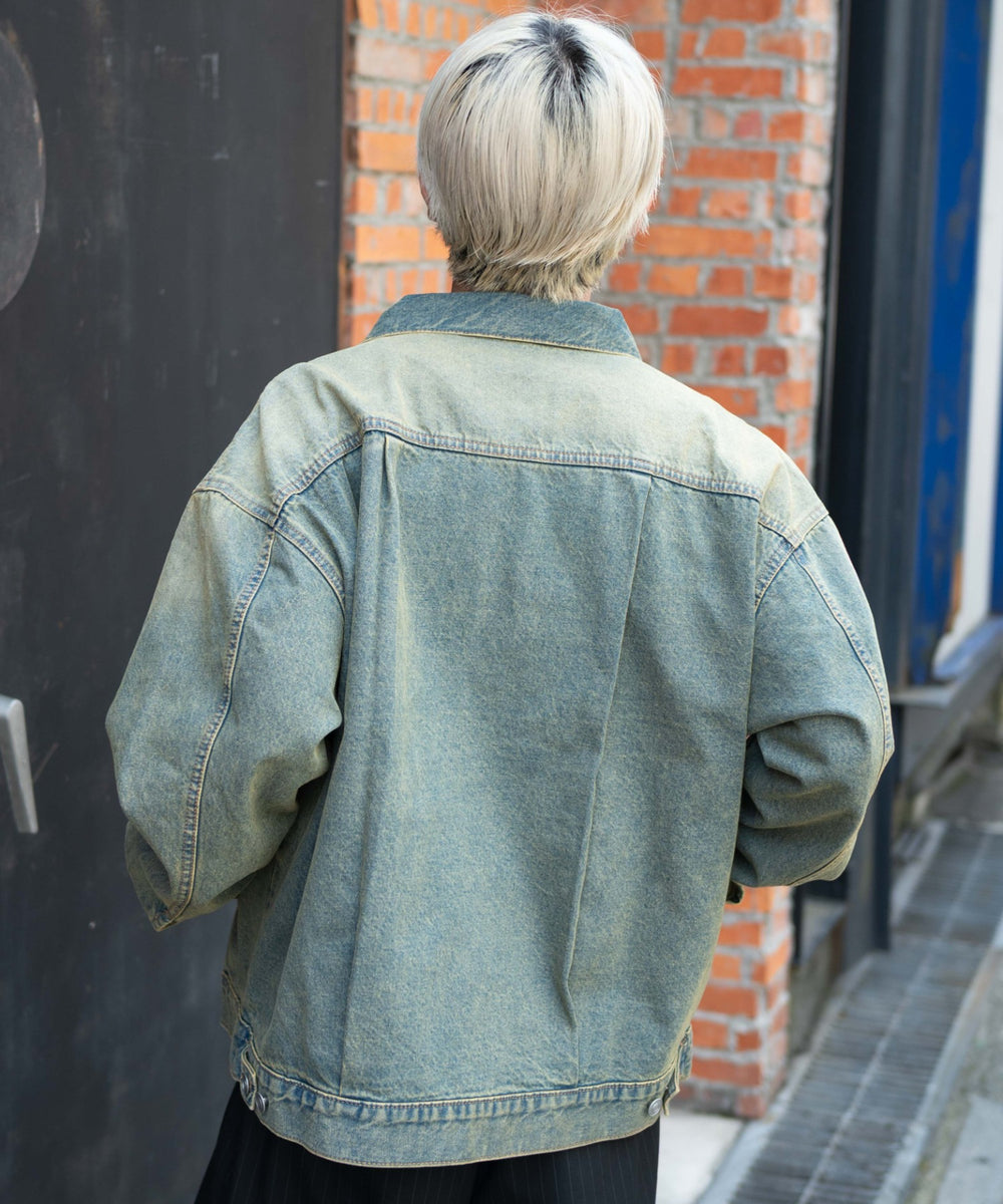 デニム淡加工 モデル：175cm L着用