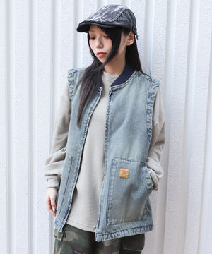 デニム淡加工 モデル：159cm L着用