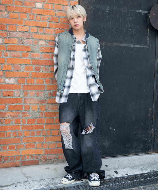 デニム淡加工 モデル：175cm L着用