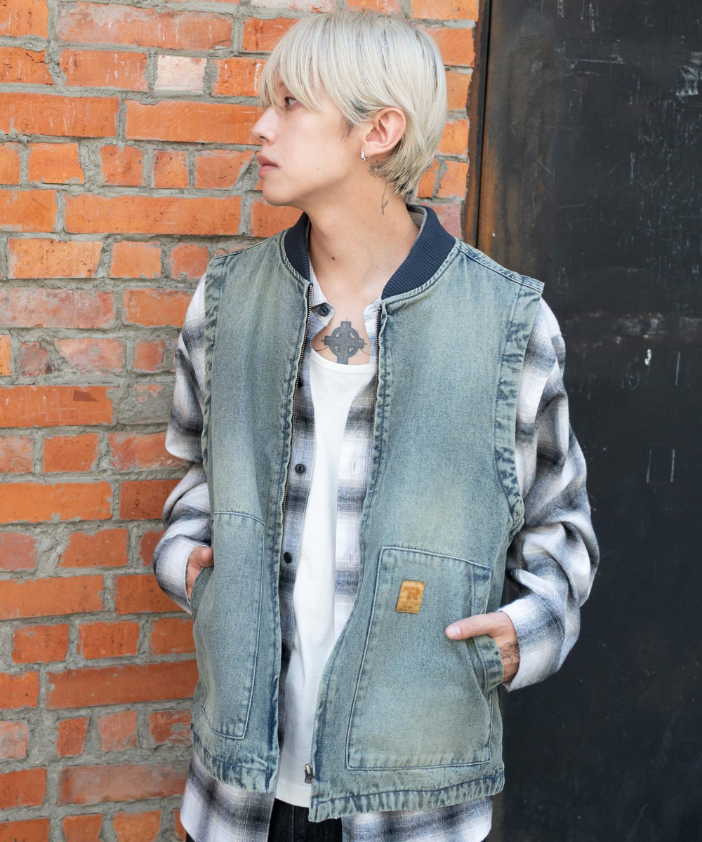 デニム淡加工 モデル：175cm L着用