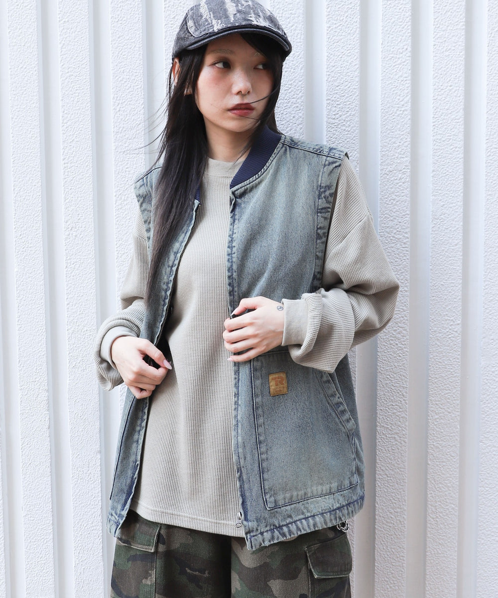 デニム淡加工 モデル：159cm L着用