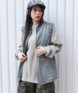 デニム淡加工 モデル：159cm L着用