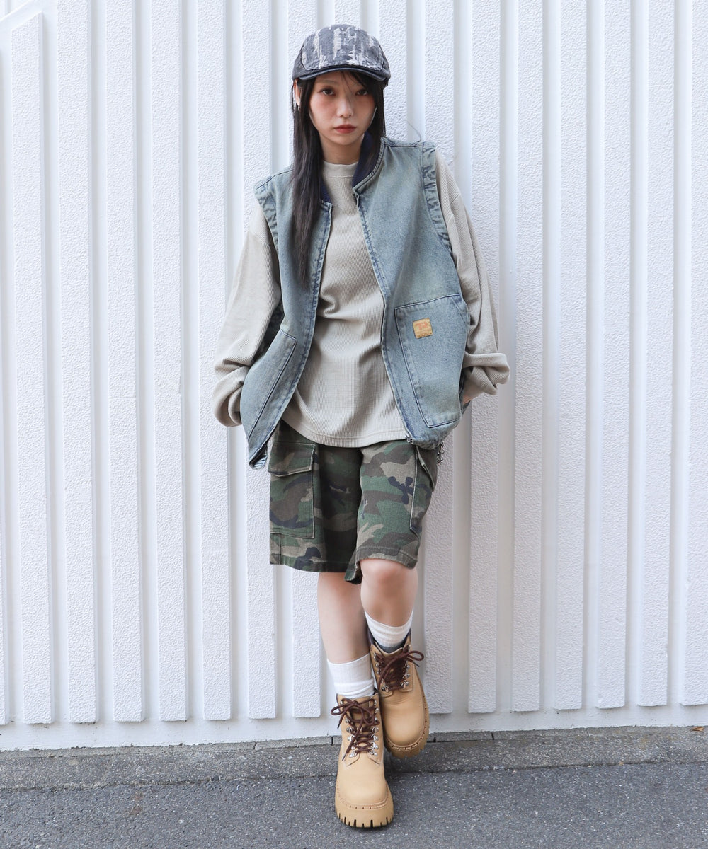 デニム淡加工 モデル：159cm L着用