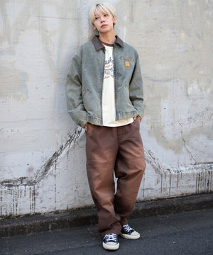 ブラウン モデル：175cm L着用