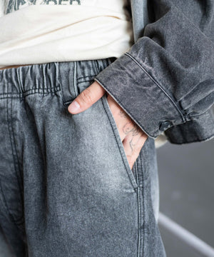 イージーダブルニーパンツ