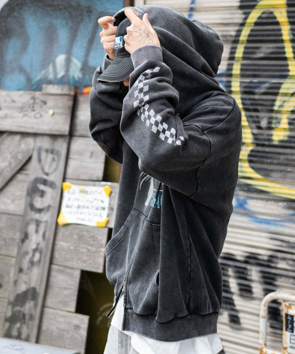 柄2 モデル：175cm L着用