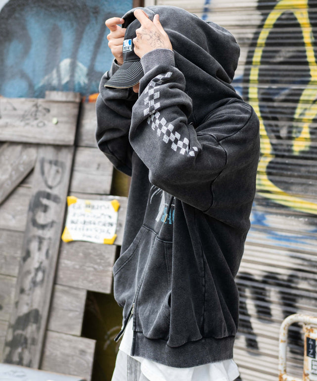 柄2 モデル：175cm L着用