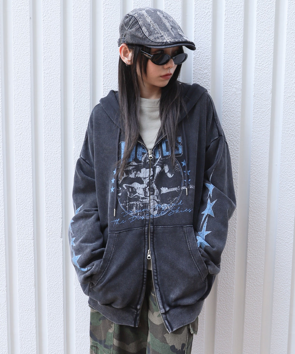 柄3 モデル：159cm L着用