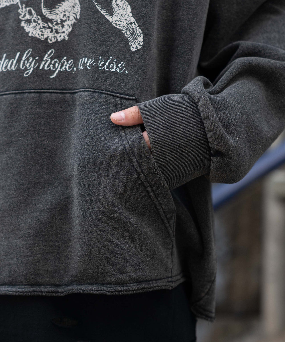 ヴィンテージグラフィックキーネックプルパーカー