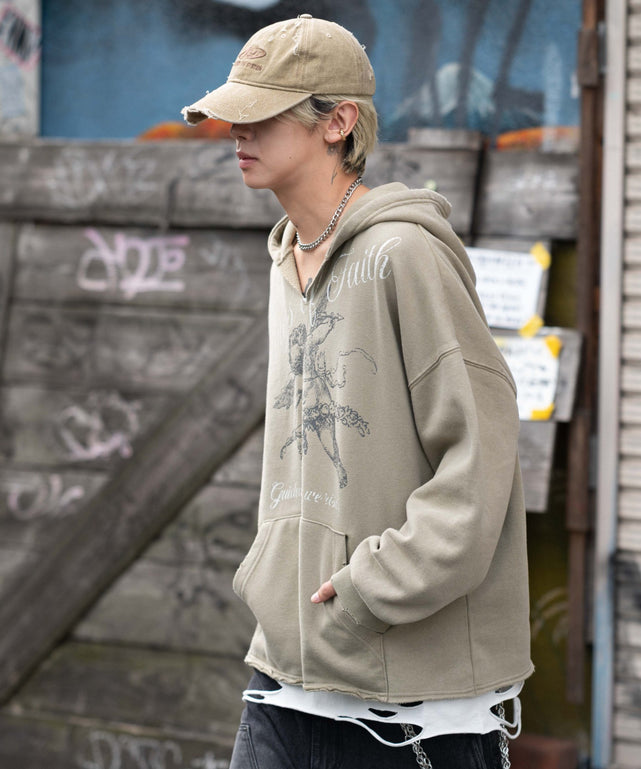 ベージュソノタ モデル：175cm L着用