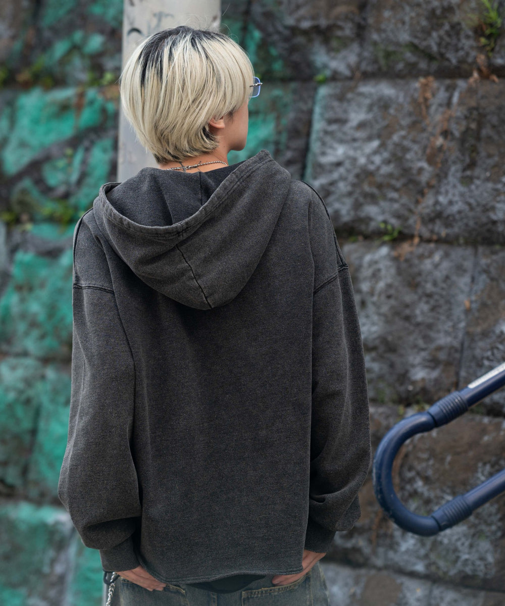 ブラックソノタ モデル：175cm L着用