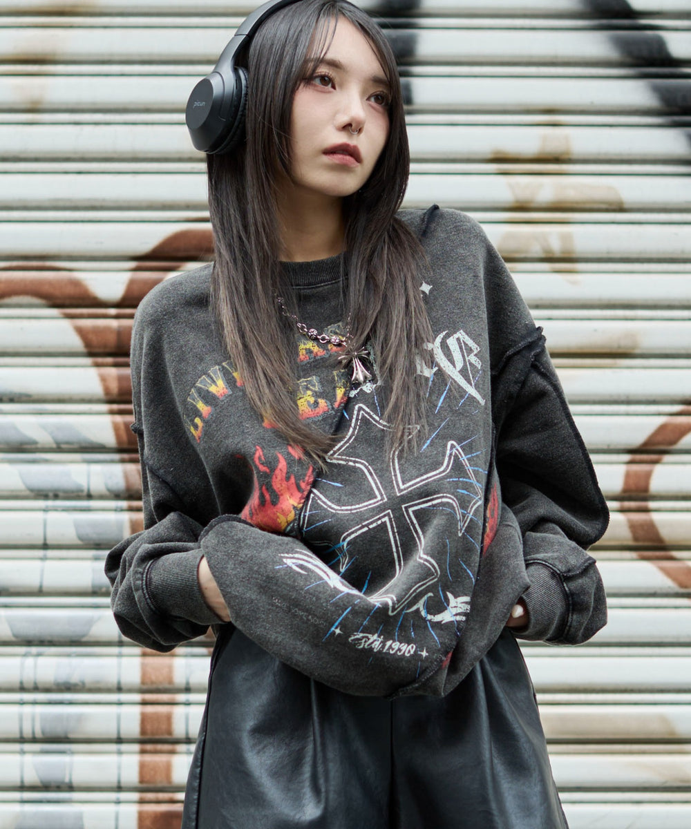 柄１　モデル：159cm M着用