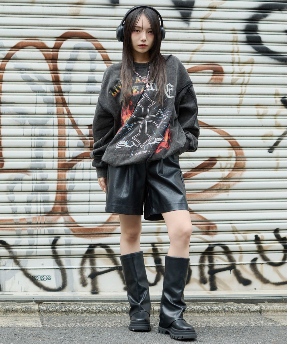 柄１　モデル：159cm M着用