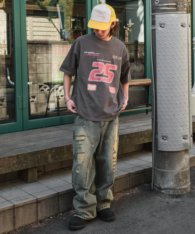 柄6 モデル：175cm L着用