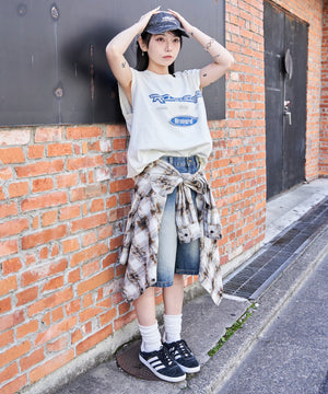 柄11　モデル:159cm M着用