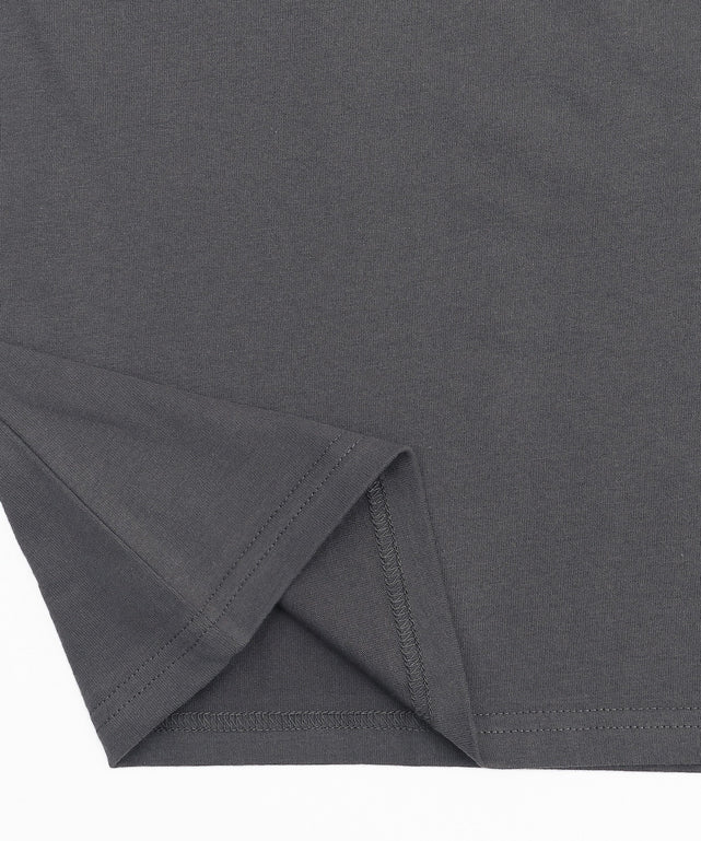 ヴィンテージライクグラフィックノースリーブ